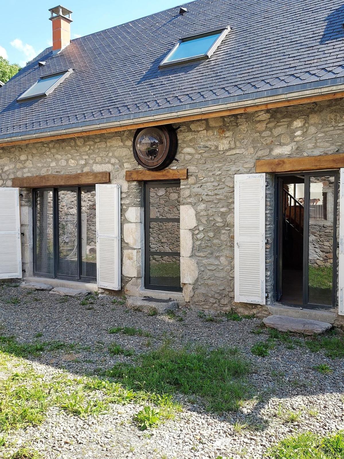 Maison De Village Au Pied Des Pyrenees Marignac  Екстериор снимка